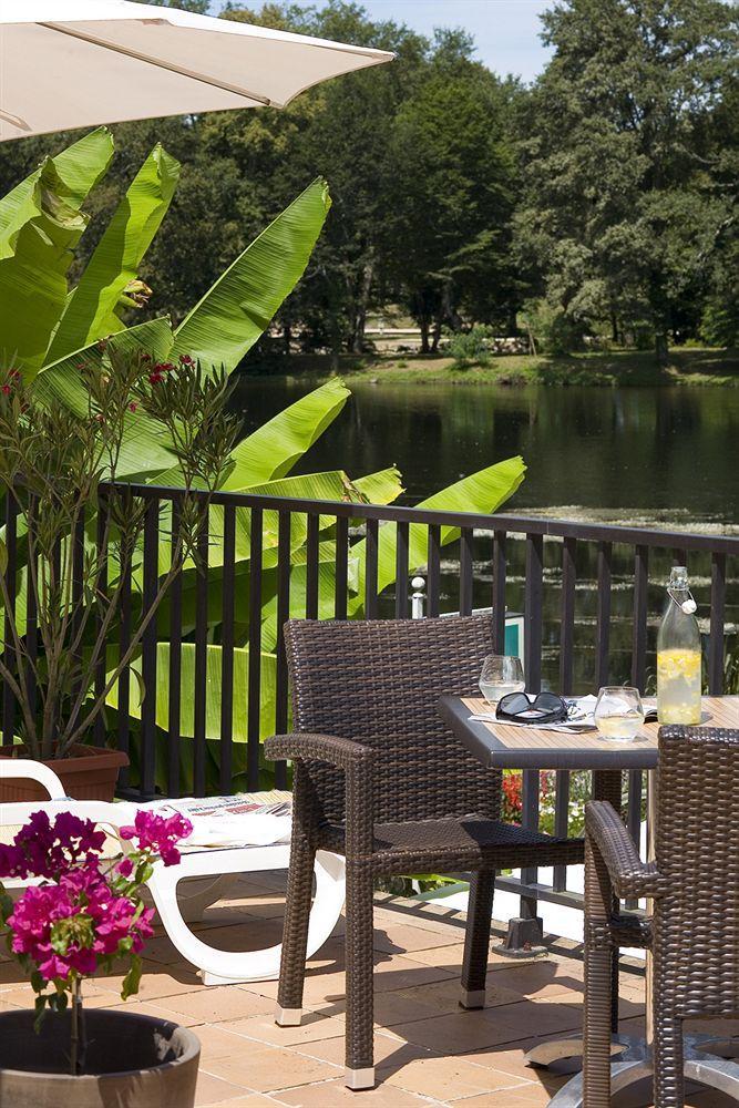 Logis Hotel Les Flots Bleus Beaulieu-sur-Dordogne Exterior foto